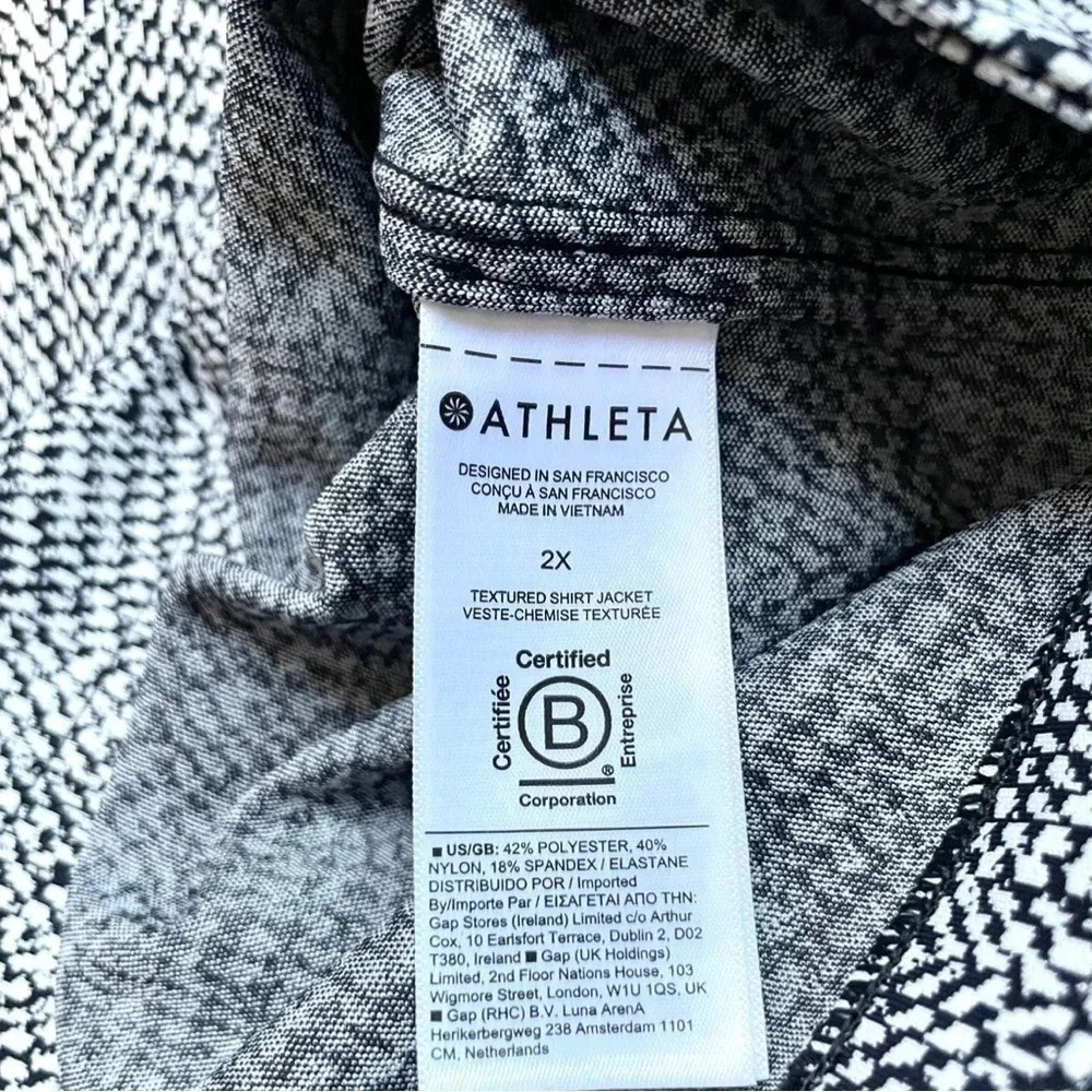 Athleta Textured Plus Size Button Front Shirt Jac… - image 6